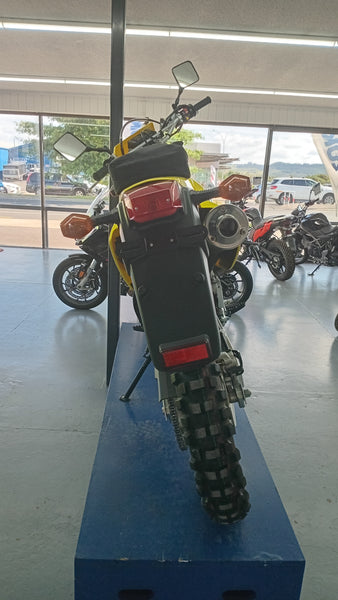 SUZUKI DR-Z400