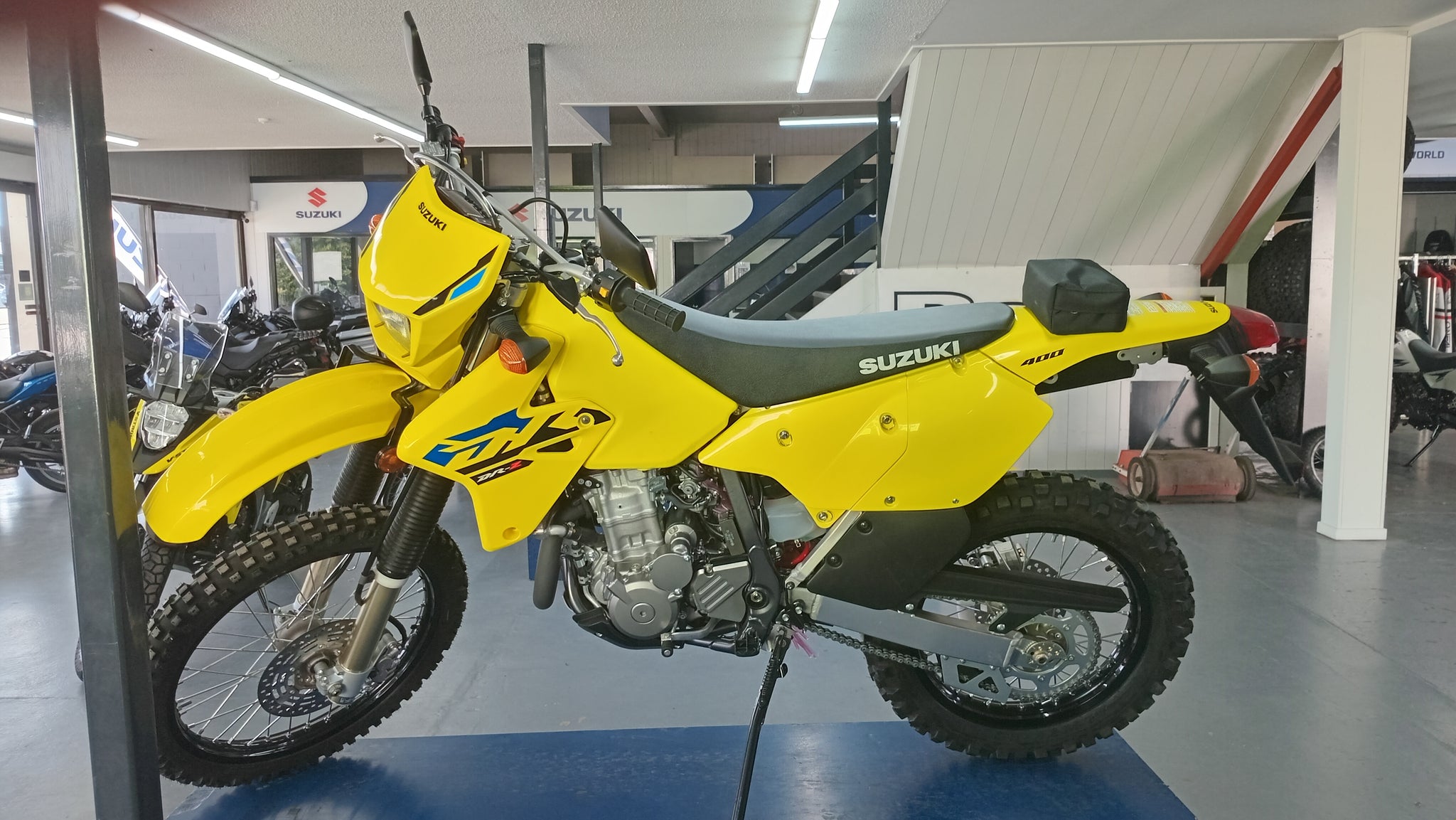 SUZUKI DR-Z400