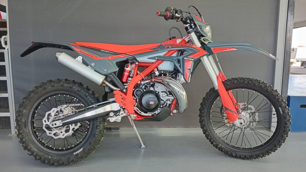 BETA X-TRAINER 300 2T (2025)