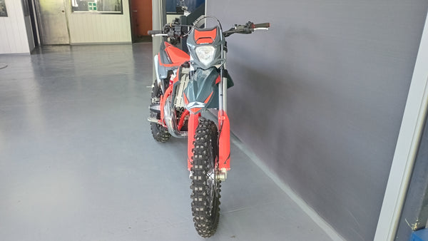 BETA X-TRAINER 300 2T (2025)