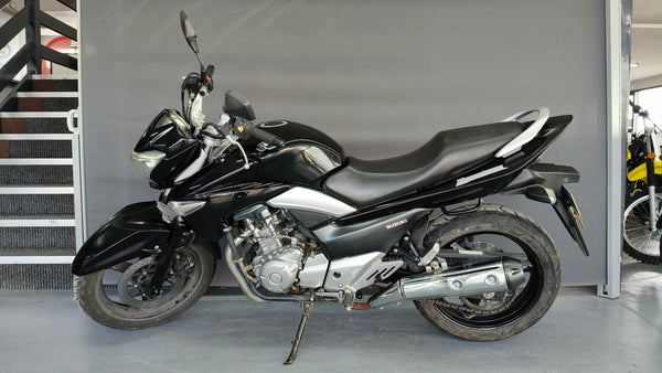 Suzuki GW250 2016