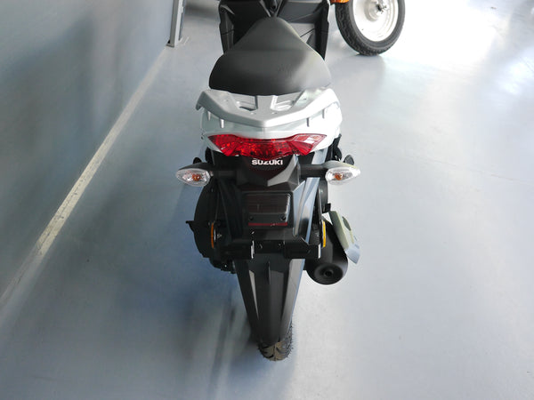 2023 SUZUKI UK110 WHITE as new